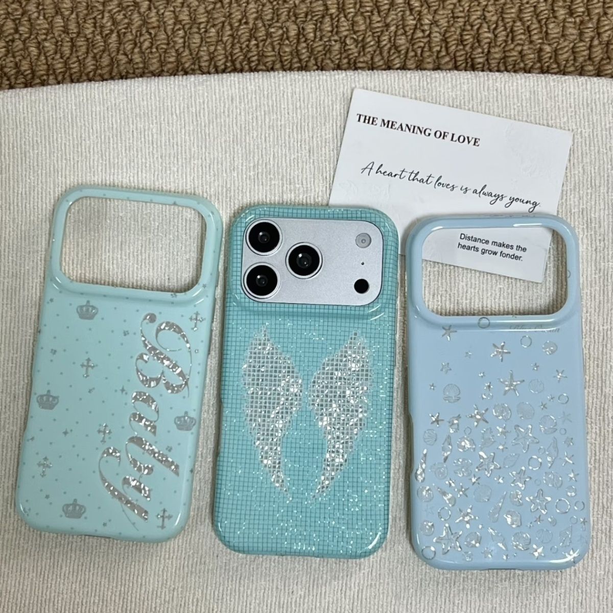 غطاء هاتف كوري بلون النعناع مع - مراجعة Y2K Phone Accessories وسعره